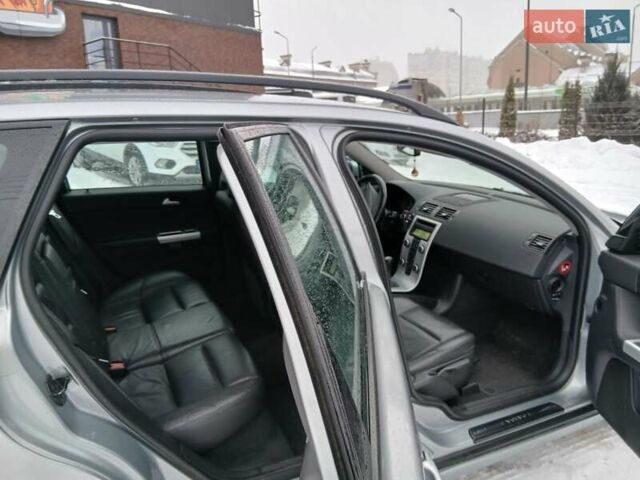 Сірий Вольво V50, об'ємом двигуна 1.56 л та пробігом 215 тис. км за 7500 $, фото 11 на Automoto.ua