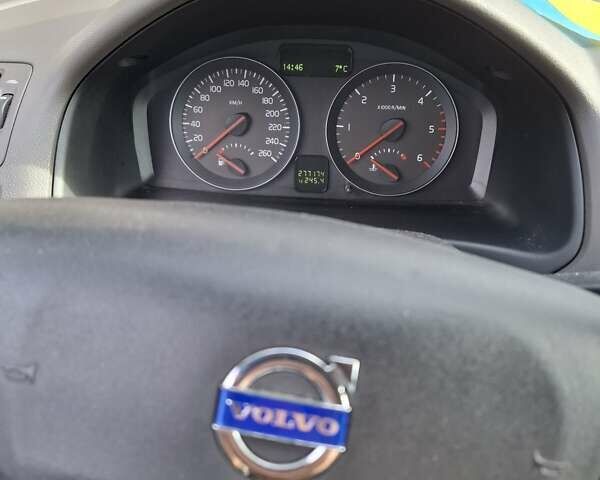 Сірий Вольво V50, об'ємом двигуна 1.56 л та пробігом 277 тис. км за 8699 $, фото 13 на Automoto.ua