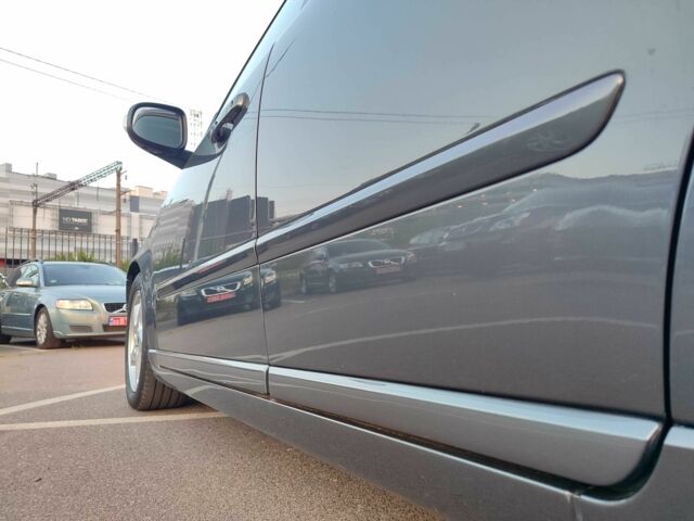 Серый Вольво В50, объемом двигателя 1.6 л и пробегом 260 тыс. км за 8700 $, фото 15 на Automoto.ua