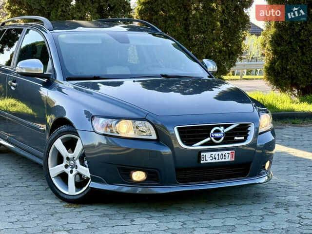 Серый Вольво В50, объемом двигателя 1.6 л и пробегом 230 тыс. км за 9499 $, фото 15 на Automoto.ua