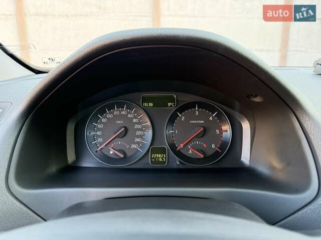 Серый Вольво В50, объемом двигателя 1.6 л и пробегом 229 тыс. км за 7950 $, фото 69 на Automoto.ua