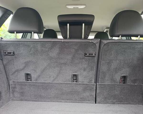 Серый Вольво В50, объемом двигателя 1.6 л и пробегом 200 тыс. км за 7800 $, фото 47 на Automoto.ua