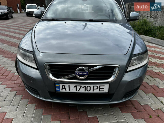 Сірий Вольво V50, об'ємом двигуна 1.56 л та пробігом 232 тис. км за 6400 $, фото 3 на Automoto.ua