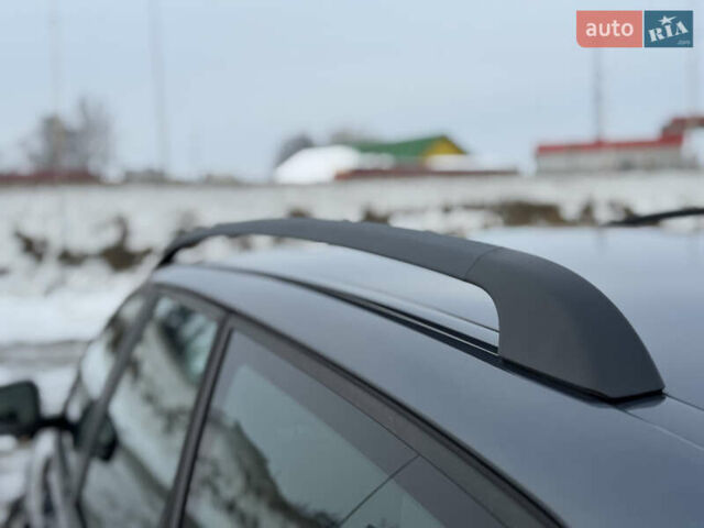 Серый Вольво В50, объемом двигателя 1.6 л и пробегом 228 тыс. км за 7999 $, фото 23 на Automoto.ua