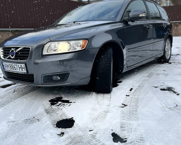 Серый Вольво В50, объемом двигателя 1.56 л и пробегом 250 тыс. км за 8199 $, фото 27 на Automoto.ua