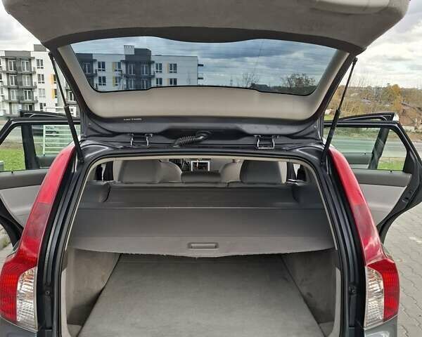 Сірий Вольво V50, об'ємом двигуна 1.56 л та пробігом 277 тис. км за 8699 $, фото 17 на Automoto.ua