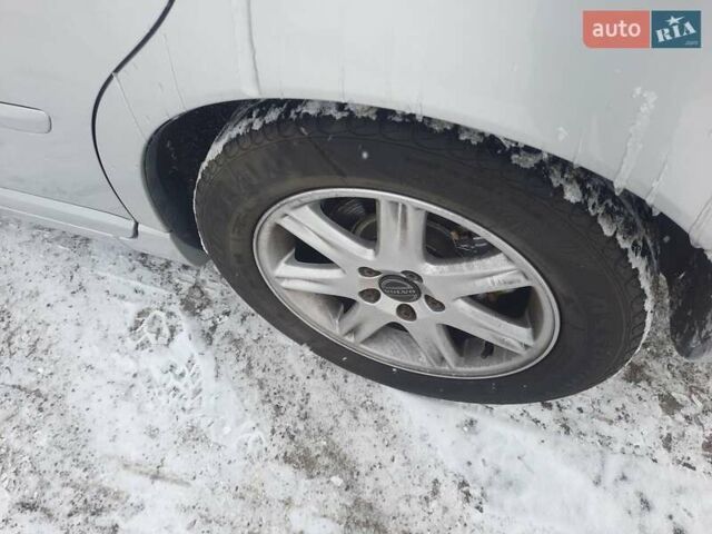 Сірий Вольво V50, об'ємом двигуна 1.6 л та пробігом 221 тис. км за 8199 $, фото 49 на Automoto.ua