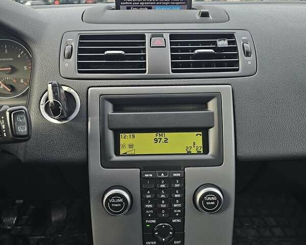 Сірий Вольво V50, об'ємом двигуна 1.6 л та пробігом 243 тис. км за 7200 $, фото 14 на Automoto.ua