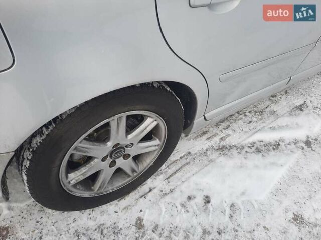 Сірий Вольво V50, об'ємом двигуна 1.6 л та пробігом 221 тис. км за 8199 $, фото 60 на Automoto.ua