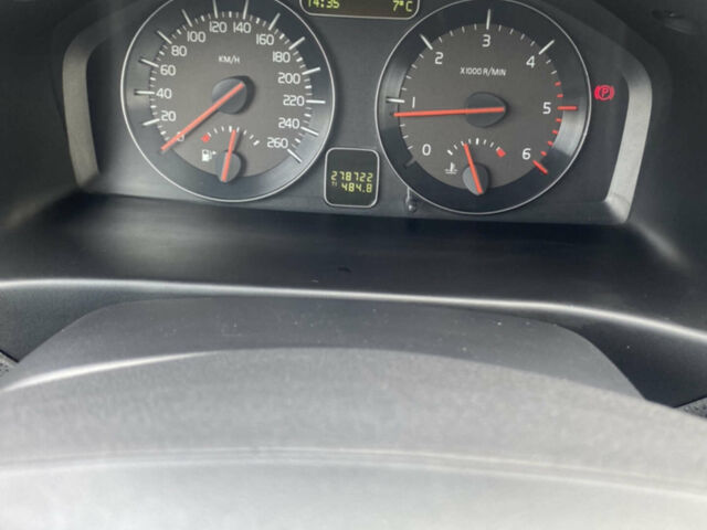 Сірий Вольво V50, об'ємом двигуна 1.6 л та пробігом 310 тис. км за 7300 $, фото 16 на Automoto.ua