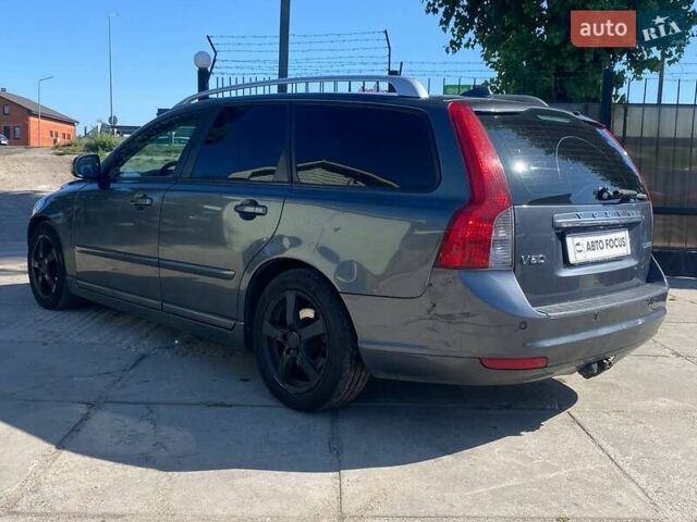 Серый Вольво В50, объемом двигателя 1.56 л и пробегом 224 тыс. км за 6990 $, фото 6 на Automoto.ua