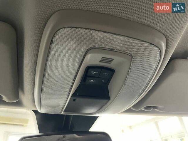 Серый Вольво В50, объемом двигателя 1.56 л и пробегом 227 тыс. км за 6690 $, фото 33 на Automoto.ua