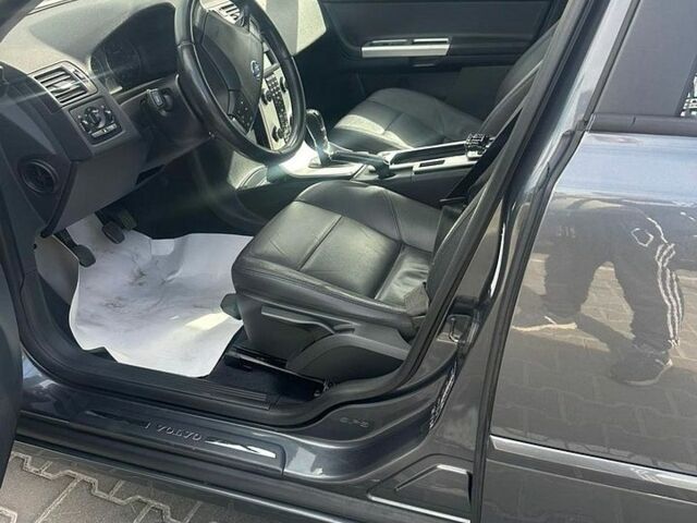 Сірий Вольво V50, об'ємом двигуна 1.6 л та пробігом 236 тис. км за 7700 $, фото 9 на Automoto.ua
