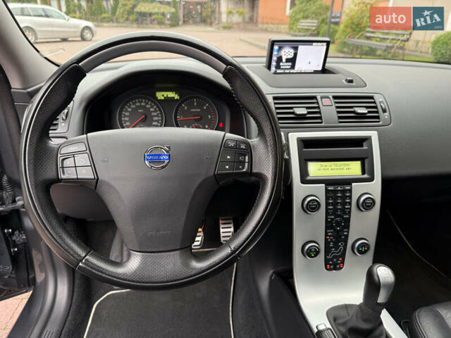 Сірий Вольво V50, об'ємом двигуна 1.6 л та пробігом 207 тис. км за 8500 $, фото 54 на Automoto.ua