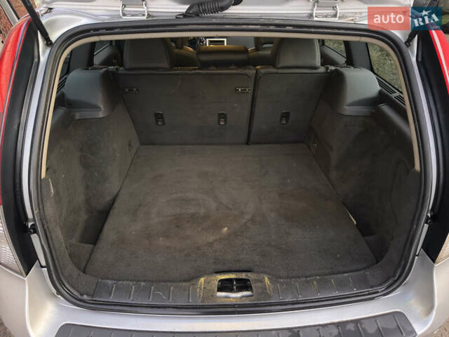 Серый Вольво В50, объемом двигателя 1.6 л и пробегом 217 тыс. км за 6800 $, фото 8 на Automoto.ua