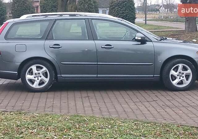 Сірий Вольво V50, об'ємом двигуна 0 л та пробігом 225 тис. км за 8750 $, фото 8 на Automoto.ua