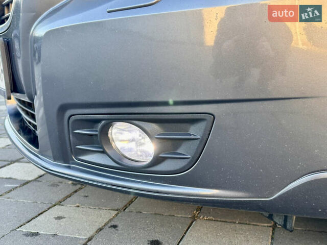 Серый Вольво В50, объемом двигателя 1.6 л и пробегом 215 тыс. км за 7499 $, фото 38 на Automoto.ua