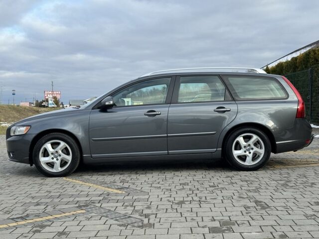Сірий Вольво V50, об'ємом двигуна 1.6 л та пробігом 218 тис. км за 8799 $, фото 5 на Automoto.ua