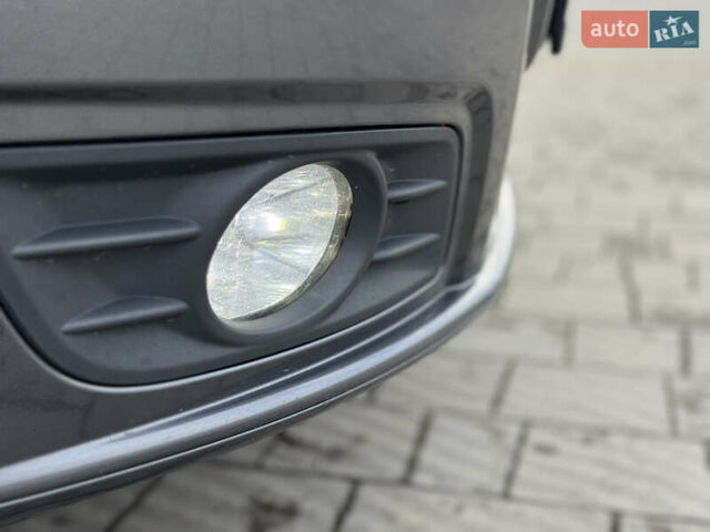 Сірий Вольво V50, об'ємом двигуна 1.6 л та пробігом 218 тис. км за 8899 $, фото 4 на Automoto.ua