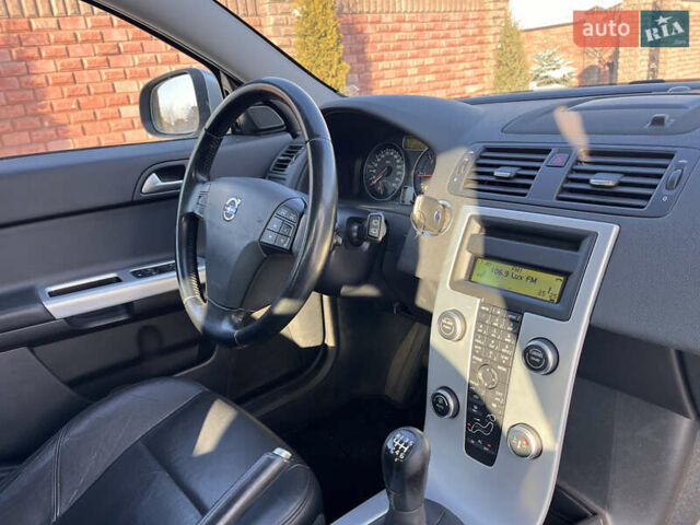 Сірий Вольво V50, об'ємом двигуна 1.6 л та пробігом 248 тис. км за 8500 $, фото 11 на Automoto.ua