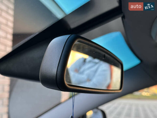 Серый Вольво В50, объемом двигателя 1.6 л и пробегом 215 тыс. км за 7499 $, фото 130 на Automoto.ua