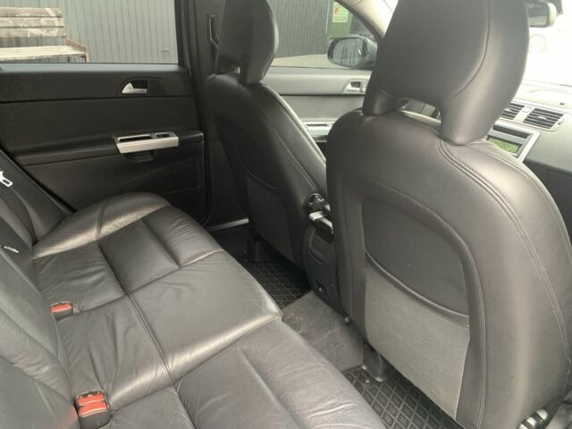 Сірий Вольво V50, об'ємом двигуна 1.6 л та пробігом 244 тис. км за 8600 $, фото 7 на Automoto.ua