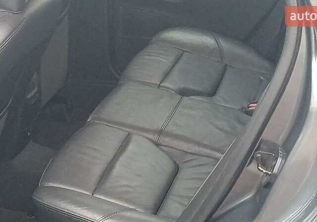 Сірий Вольво V50, об'ємом двигуна 0 л та пробігом 225 тис. км за 8750 $, фото 49 на Automoto.ua