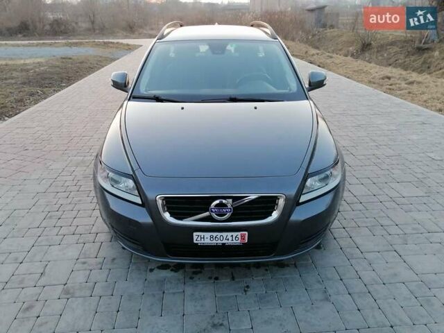 Сірий Вольво V50, об'ємом двигуна 1.6 л та пробігом 197 тис. км за 8499 $, фото 29 на Automoto.ua