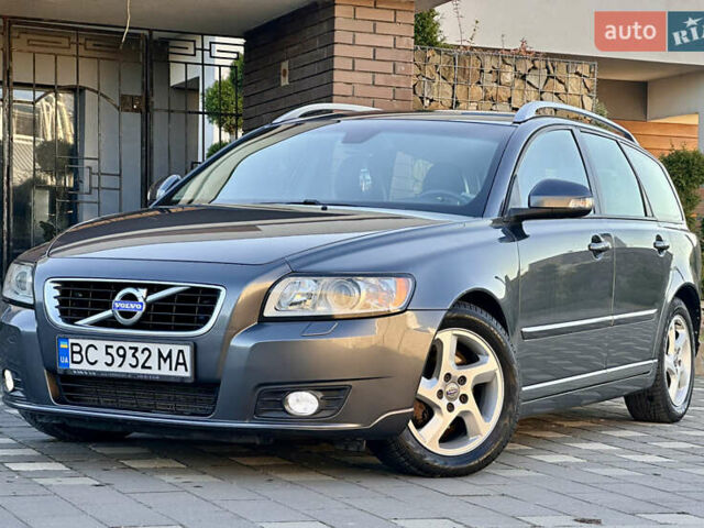 Серый Вольво В50, объемом двигателя 1.6 л и пробегом 215 тыс. км за 7499 $, фото 32 на Automoto.ua