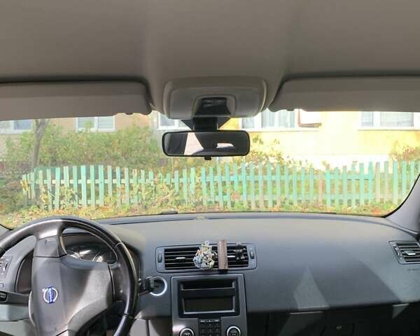 Сірий Вольво V50, об'ємом двигуна 1.56 л та пробігом 294 тис. км за 8500 $, фото 2 на Automoto.ua