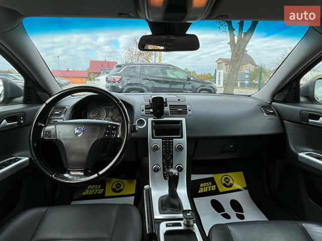 Вольво В50 2012 в Коломые на Automoto.ua Серый Вольво В50, объемом двигателя 1.56 л и пробегом 246 тыс. км за 8600 $, фото 8 на Automoto.ua