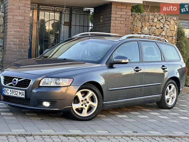 Серый Вольво В50, объемом двигателя 1.6 л и пробегом 215 тыс. км за 7499 $, фото 26 на Automoto.ua