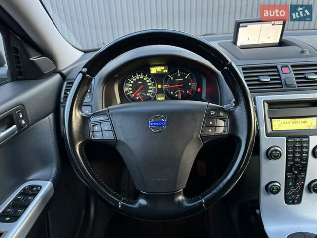 Серый Вольво В50, объемом двигателя 1.6 л и пробегом 228 тыс. км за 8950 $, фото 36 на Automoto.ua