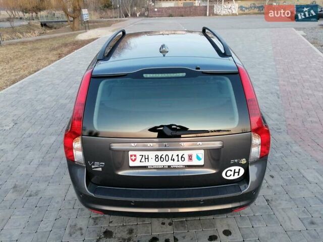 Сірий Вольво V50, об'ємом двигуна 1.6 л та пробігом 197 тис. км за 8499 $, фото 26 на Automoto.ua