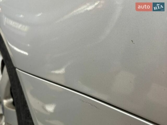 Сірий Вольво V50, об'ємом двигуна 1.56 л та пробігом 271 тис. км за 8600 $, фото 6 на Automoto.ua