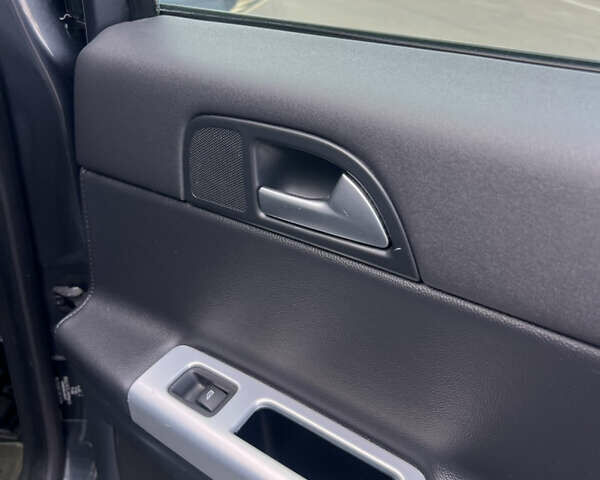 Серый Вольво В50, объемом двигателя 1.6 л и пробегом 240 тыс. км за 8999 $, фото 38 на Automoto.ua