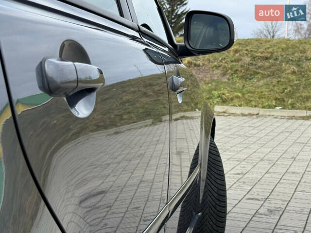 Сірий Вольво V50, об'ємом двигуна 1.6 л та пробігом 218 тис. км за 8899 $, фото 15 на Automoto.ua