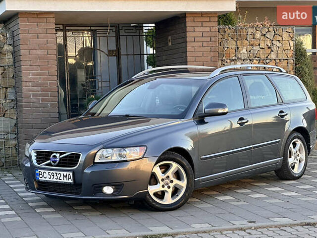Серый Вольво В50, объемом двигателя 1.6 л и пробегом 215 тыс. км за 7499 $, фото 27 на Automoto.ua