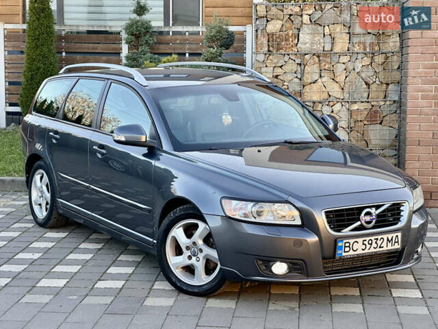 Серый Вольво В50, объемом двигателя 1.6 л и пробегом 215 тыс. км за 7499 $, фото 56 на Automoto.ua