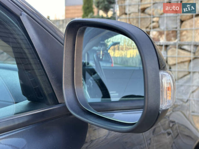 Серый Вольво В50, объемом двигателя 1.6 л и пробегом 215 тыс. км за 7499 $, фото 21 на Automoto.ua