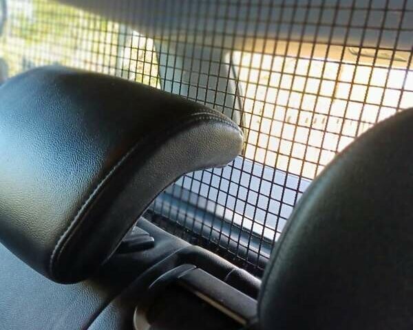 Серый Вольво В50, объемом двигателя 1.56 л и пробегом 350 тыс. км за 7200 $, фото 16 на Automoto.ua