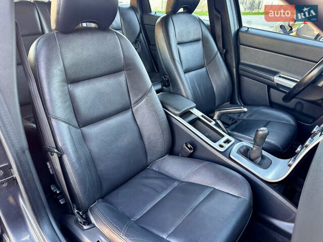 Серый Вольво В50, объемом двигателя 1.6 л и пробегом 215 тыс. км за 7499 $, фото 144 на Automoto.ua