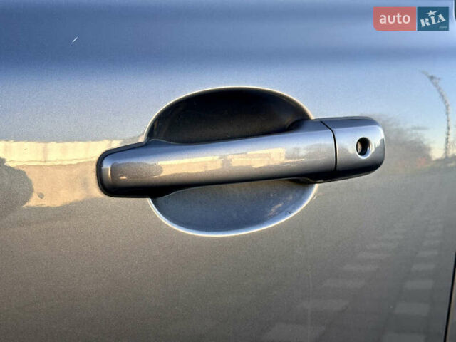 Серый Вольво В50, объемом двигателя 1.6 л и пробегом 215 тыс. км за 7499 $, фото 49 на Automoto.ua