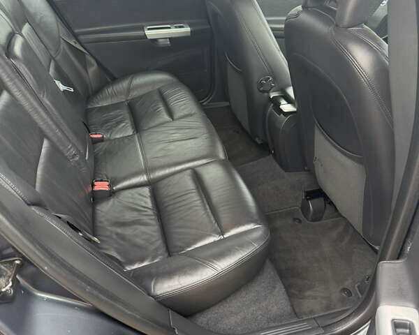 Сірий Вольво V50, об'ємом двигуна 1.6 л та пробігом 200 тис. км за 9300 $, фото 11 на Automoto.ua