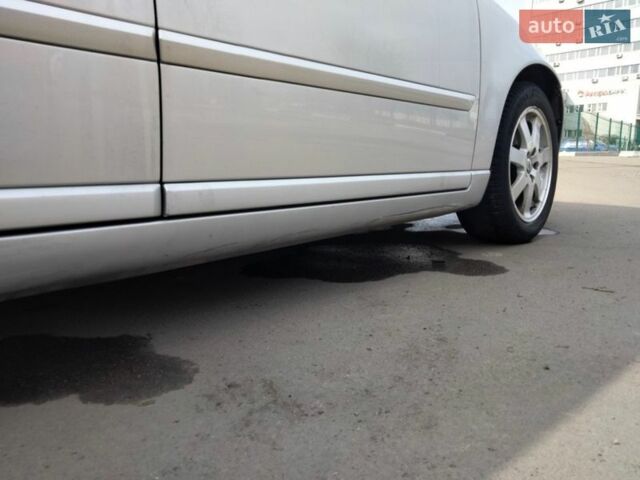 Сірий Вольво V50, об'ємом двигуна 1.56 л та пробігом 271 тис. км за 8600 $, фото 23 на Automoto.ua