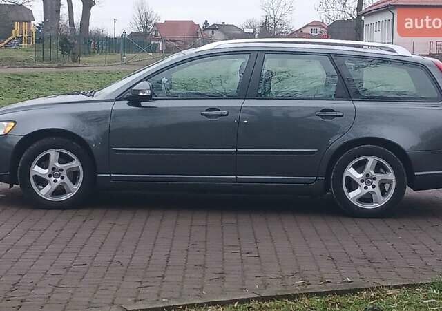 Сірий Вольво V50, об'ємом двигуна 0 л та пробігом 225 тис. км за 8750 $, фото 11 на Automoto.ua