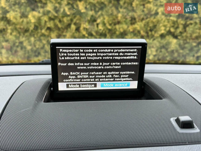 Серый Вольво В50, объемом двигателя 1.6 л и пробегом 222 тыс. км за 8500 $, фото 44 на Automoto.ua