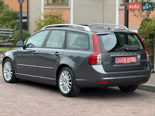 Сірий Вольво V50, об'ємом двигуна 1.6 л та пробігом 207 тис. км за 8500 $, фото 14 на Automoto.ua