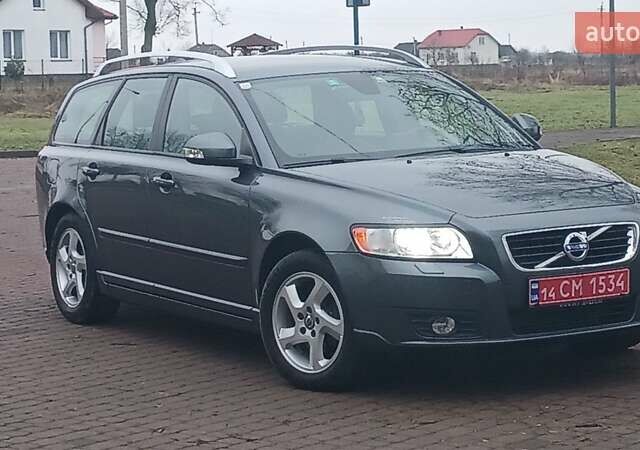 Сірий Вольво V50, об'ємом двигуна 0 л та пробігом 225 тис. км за 8750 $, фото 21 на Automoto.ua