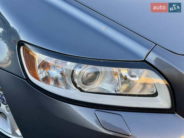 Серый Вольво В50, объемом двигателя 1.6 л и пробегом 215 тыс. км за 7499 $, фото 62 на Automoto.ua